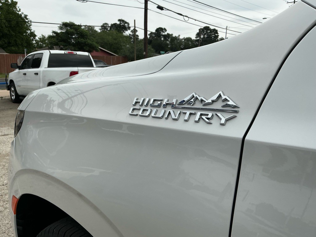 2021 Chevrolet Tahoe Image 5