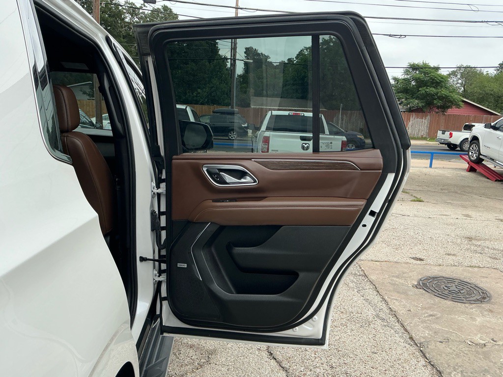 2021 Chevrolet Tahoe Image 8