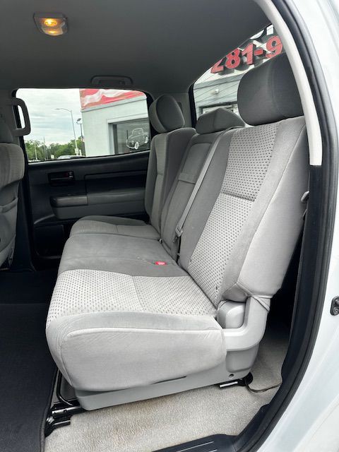 2011 Toyota Tundra Image 10
