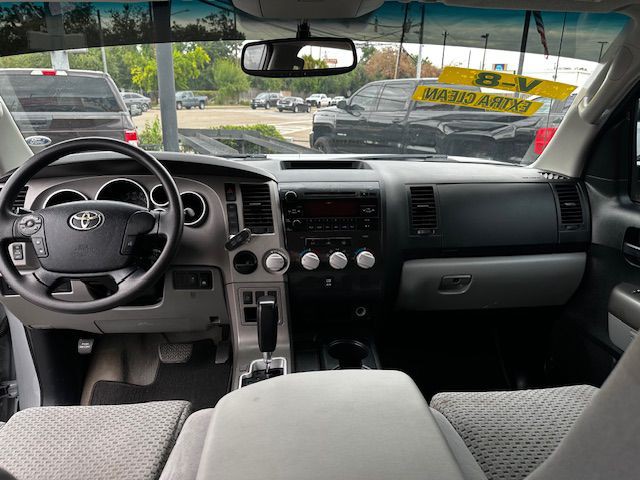2011 Toyota Tundra Image 11