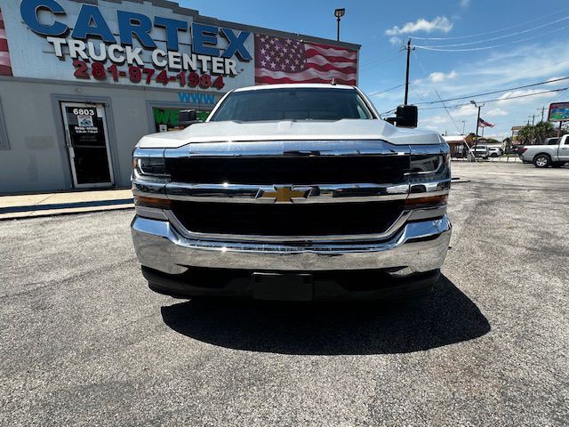 2018 Chevrolet Silverado 1500 Image 3