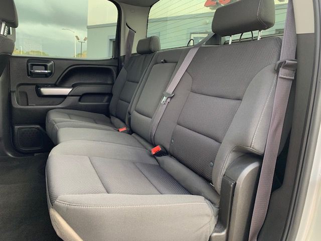 2018 Chevrolet Silverado 1500 Image 12