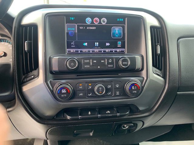 2018 Chevrolet Silverado 1500 Image 13