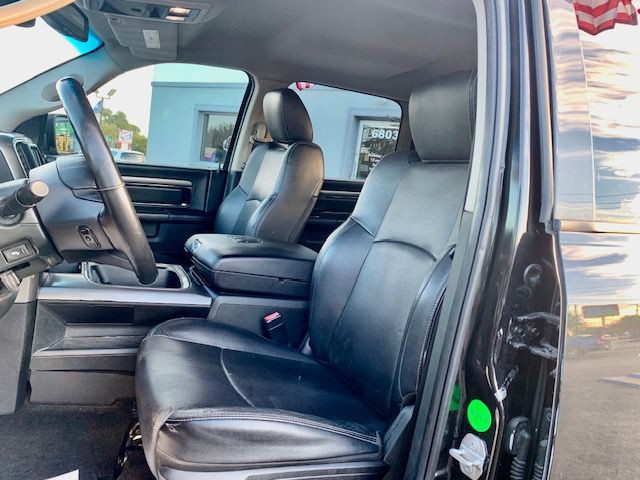 2017 RAM 1500 Image 9