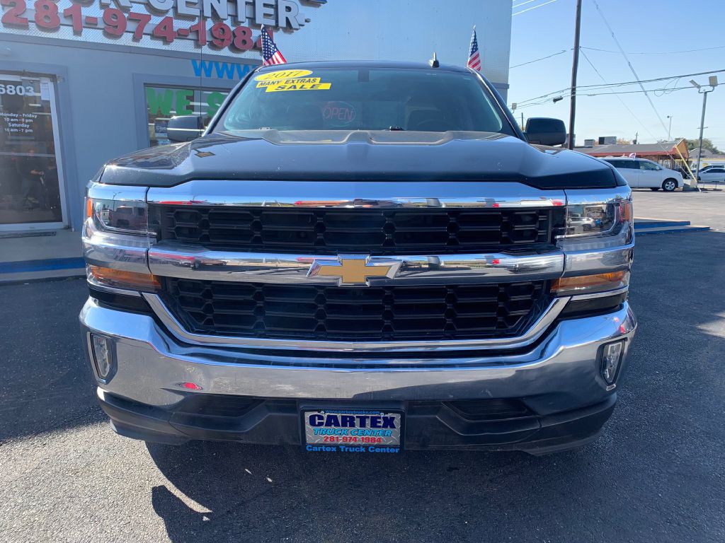2017 Chevrolet Silverado 1500 Image 2