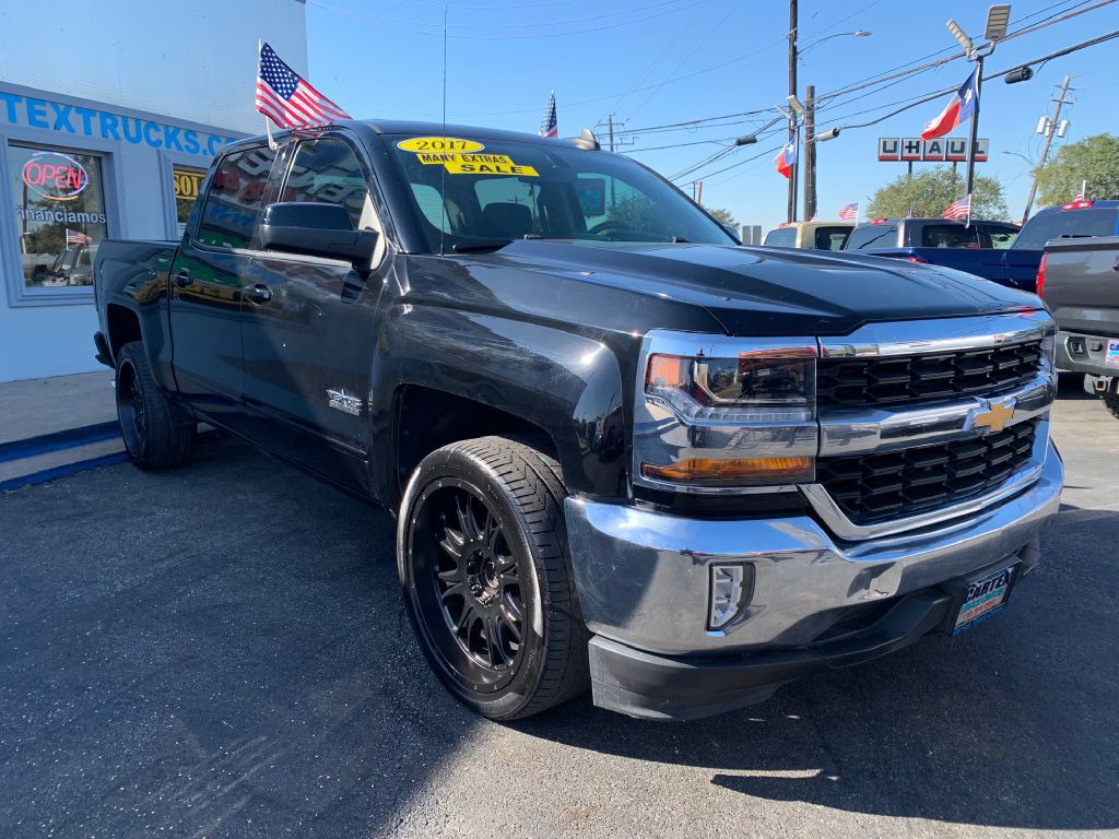 2017 Chevrolet Silverado 1500 Image 3