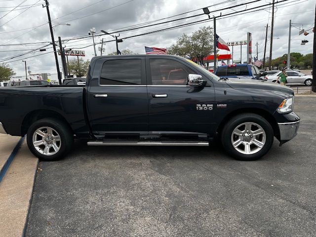 2017 RAM 1500 Image 4