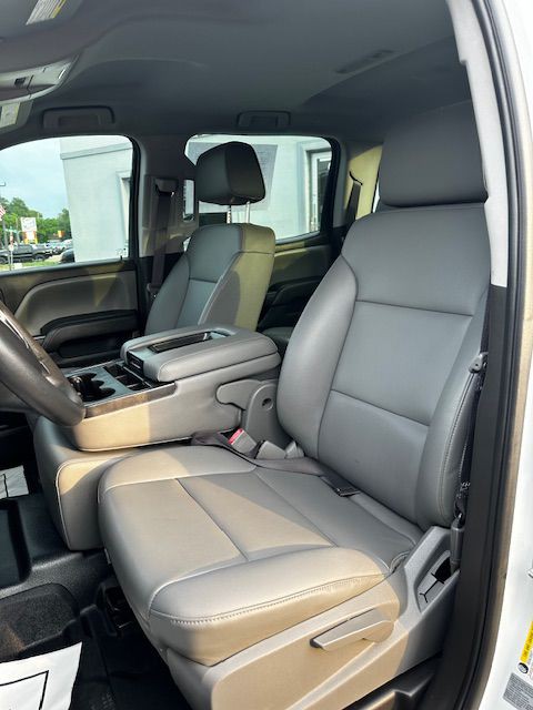 2017 GMC Sierra Image 9