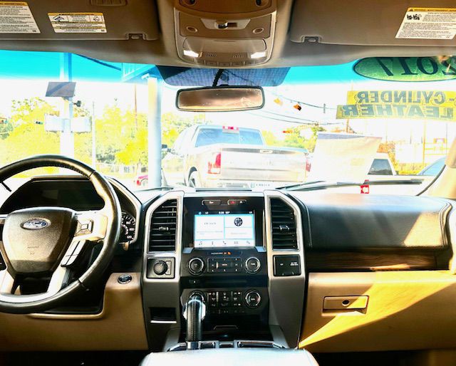 2017 Ford F-150 Image 11
