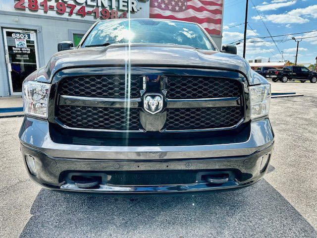 2015 RAM 1500 Image 2