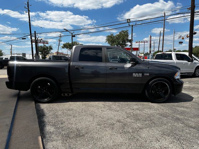 2015 RAM 1500 Image 4
