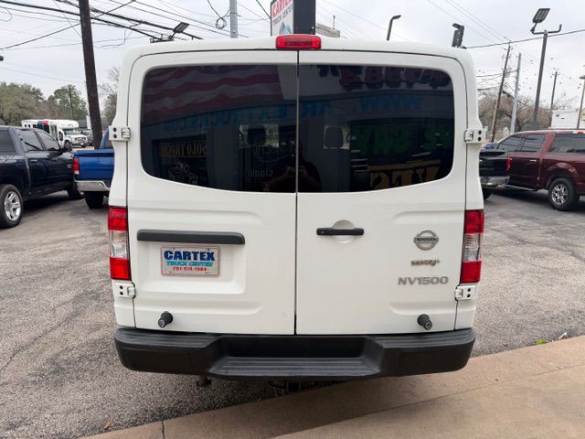 2017 Nissan NV Image 6