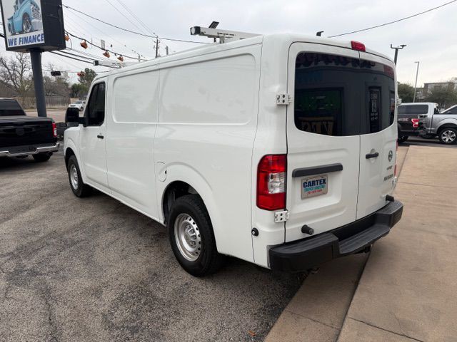2017 Nissan NV Image 7