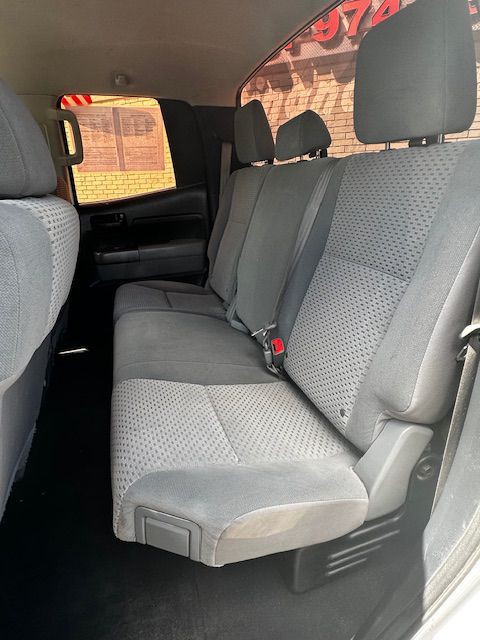 2012 Toyota Tundra Image 10