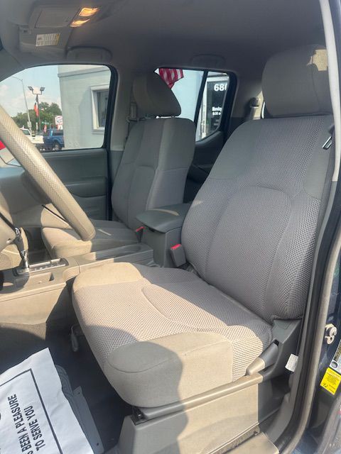 2019 Nissan Frontier Image 9