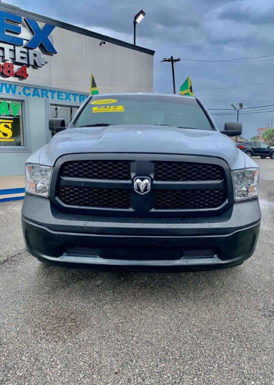 2018 RAM 1500 Image 2