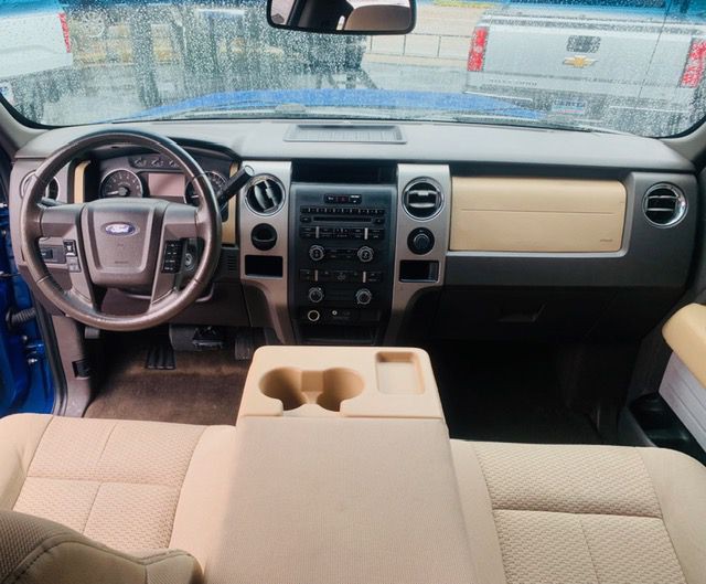 2011 Ford F-150 Image 11