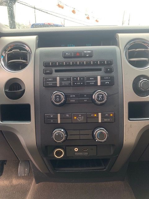 2011 Ford F-150 Image 12