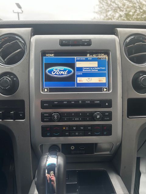 2011 Ford F-150 Image 13
