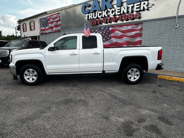 2016 GMC Sierra Image 2