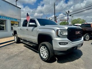 2016 GMC Sierra Image 3