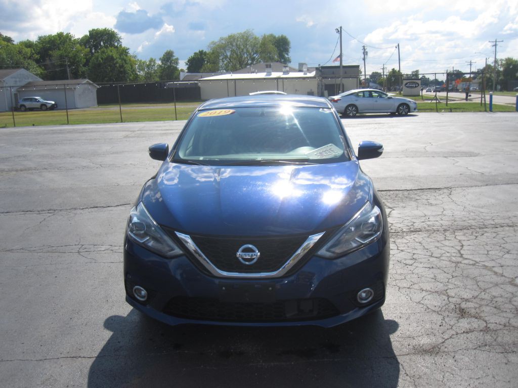 2019 Nissan Sentra Image 2