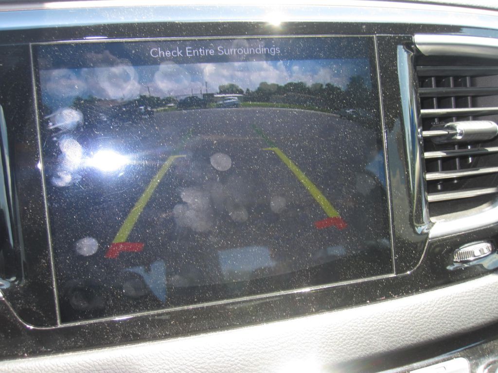 2018 Chrysler Pacifica Image 24