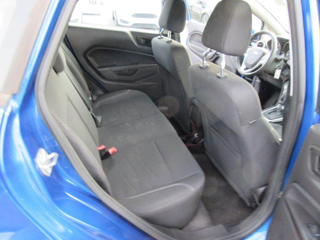 2018 Ford Fiesta Image 12