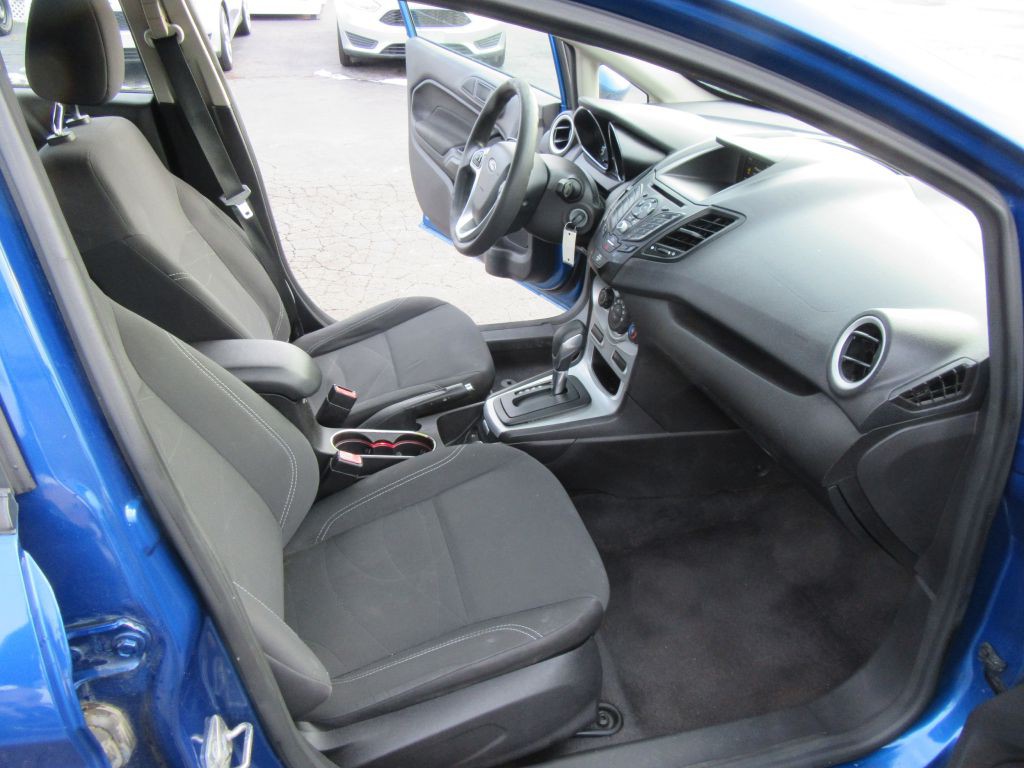 2018 Ford Fiesta Image 13