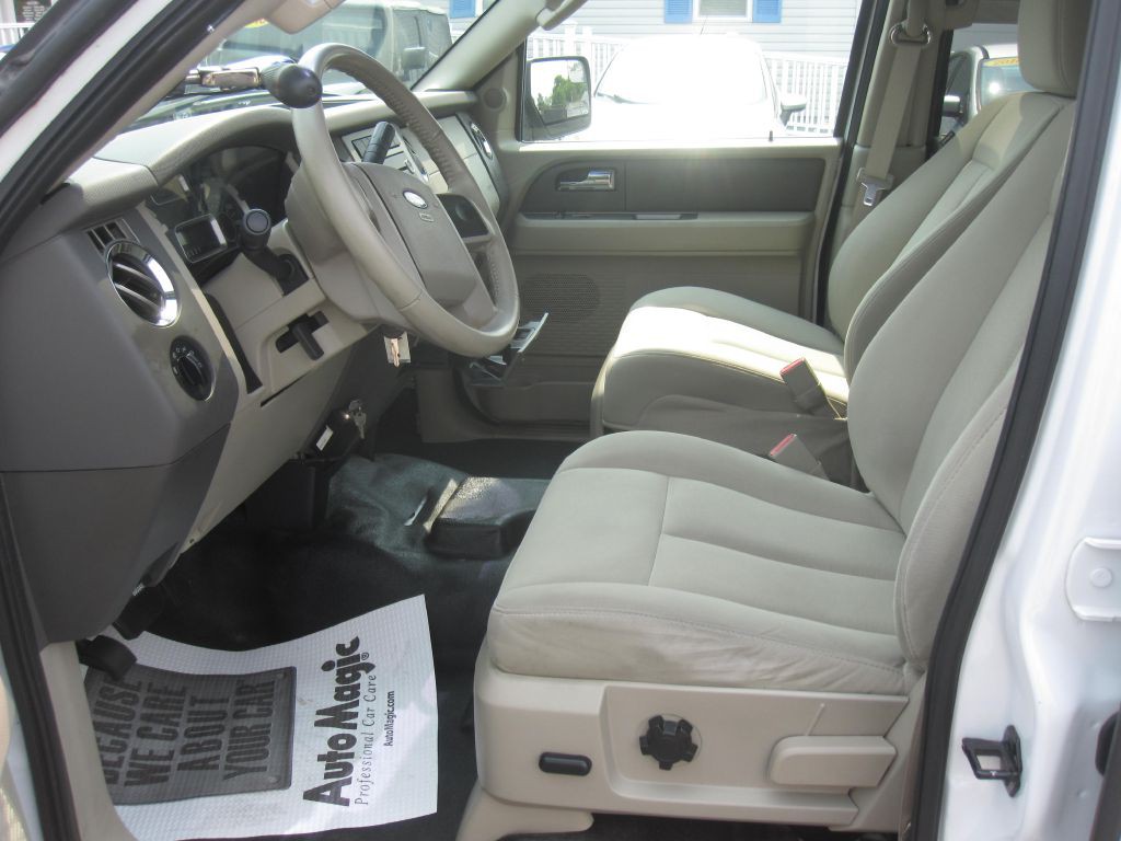 2014 Ford Expedition Image 10