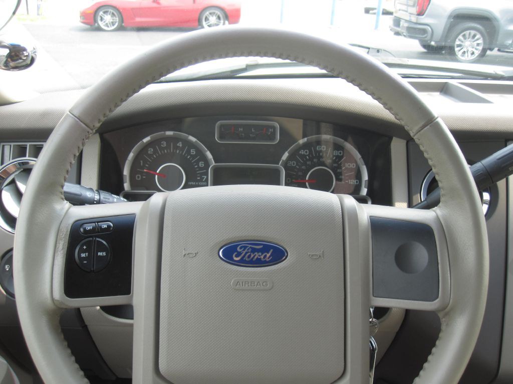 2014 Ford Expedition Image 15