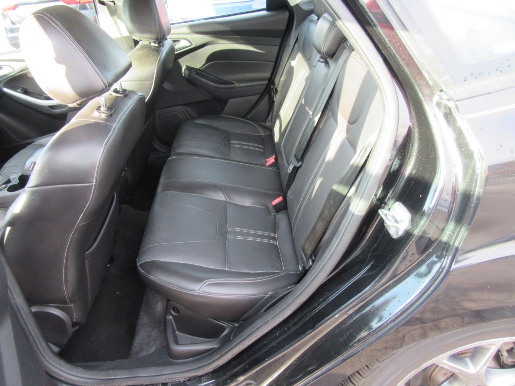 2014 Ford Focus Image 10