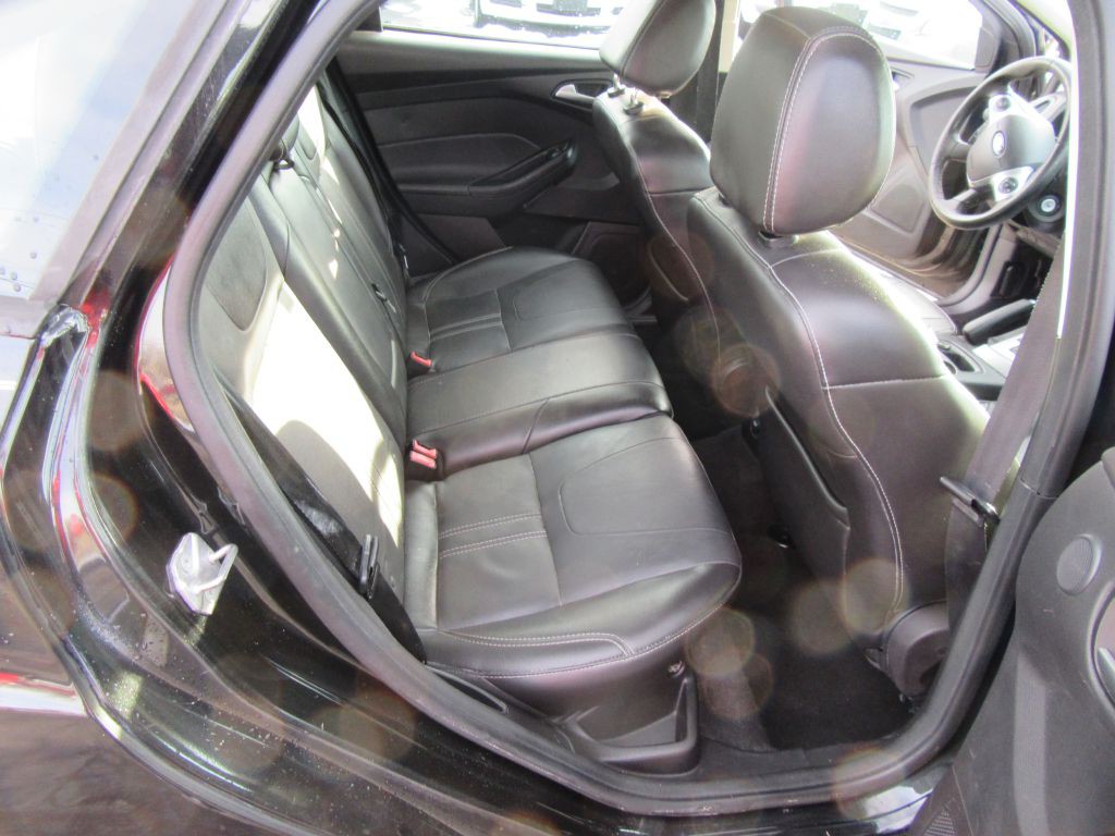 2014 Ford Focus Image 11