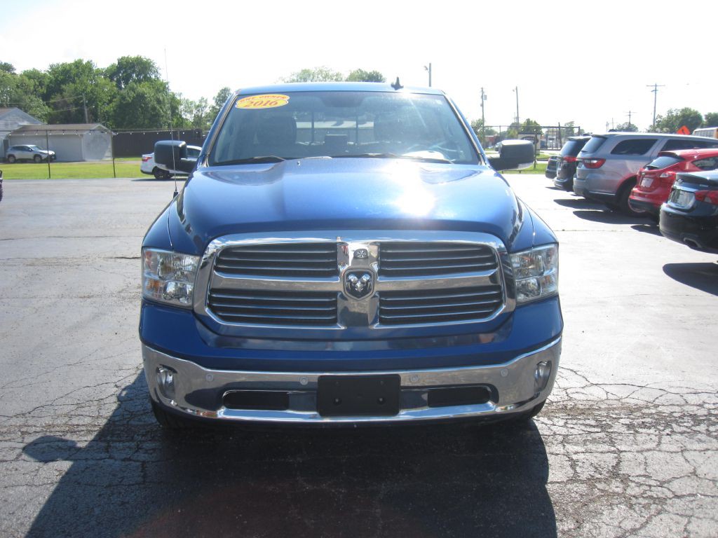 2016 RAM 1500 Image 7