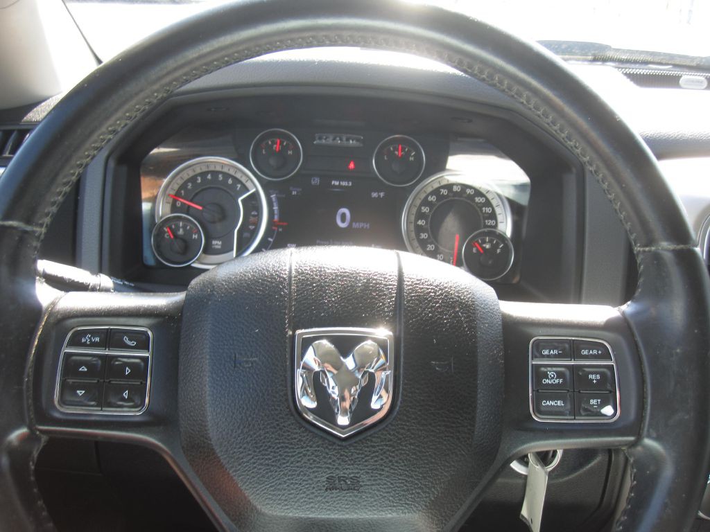 2016 RAM 1500 Image 18