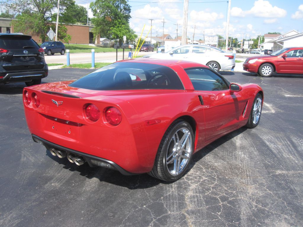 2005 Chevrolet Corvette Image 11