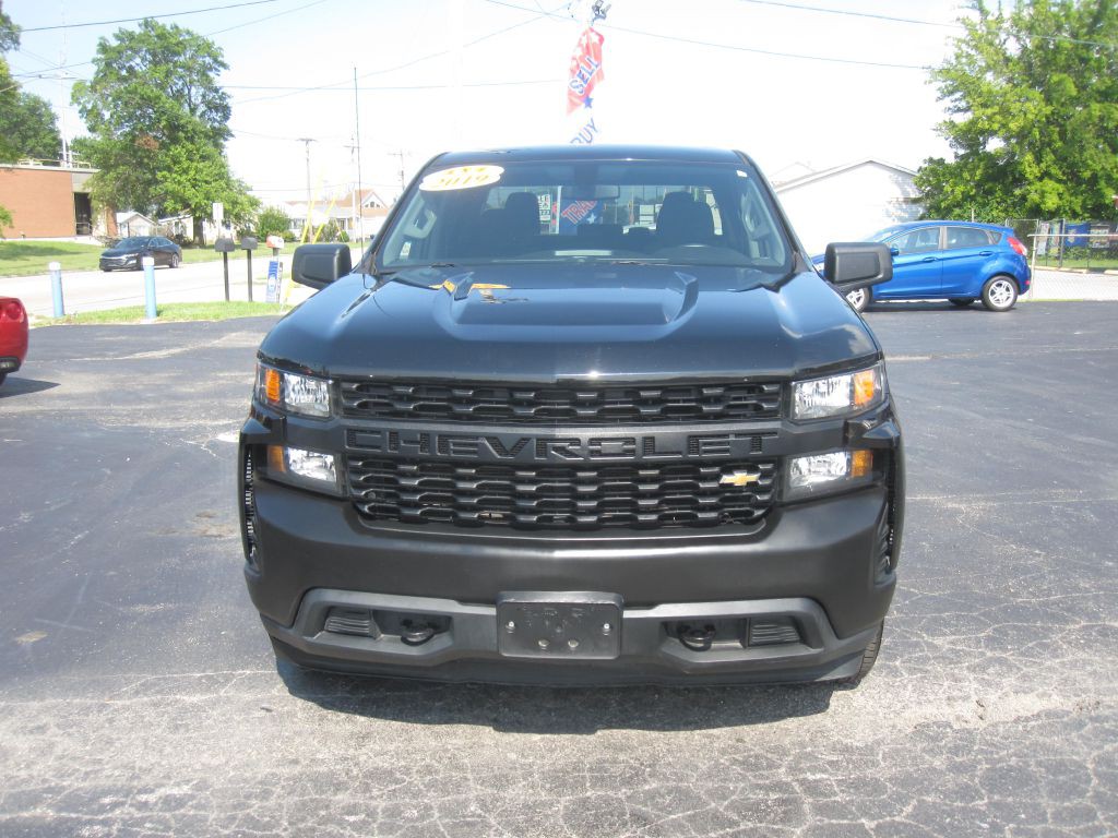 2019 Chevrolet Silverado 1500 Image 2