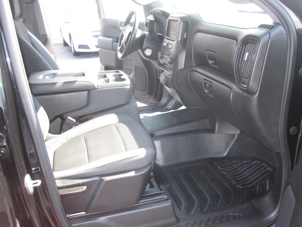2019 Chevrolet Silverado 1500 Image 16