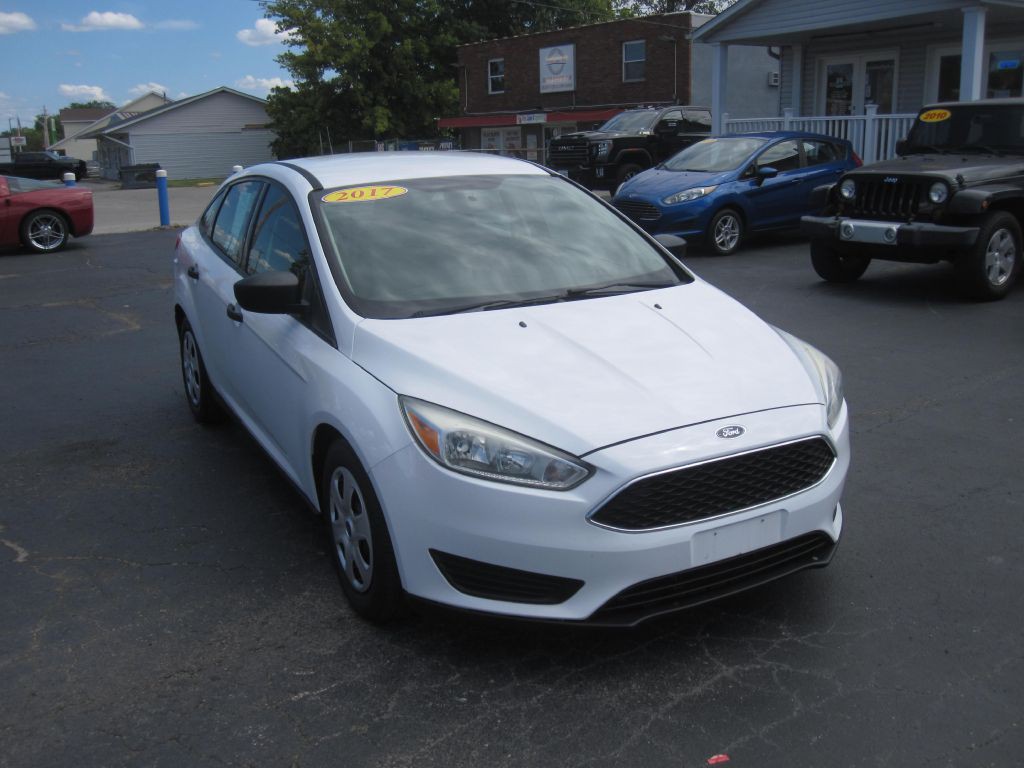 2017 Ford Focus Image 3