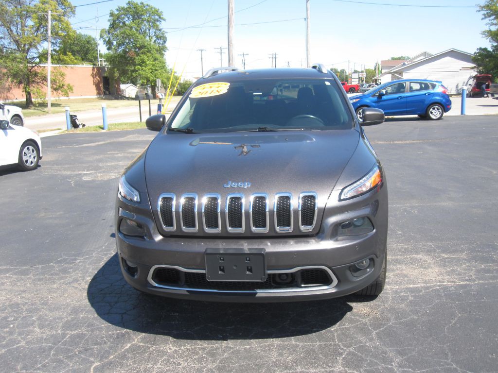 2018 Jeep Cherokee Image 2