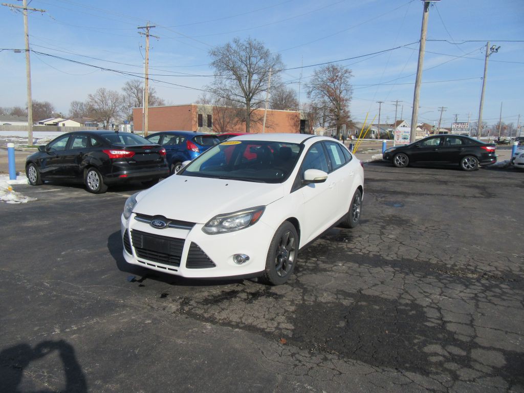 2013 Ford Focus Image 1