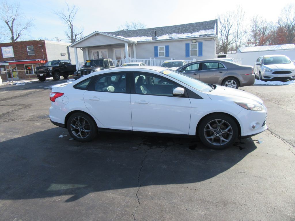 2013 Ford Focus Image 6