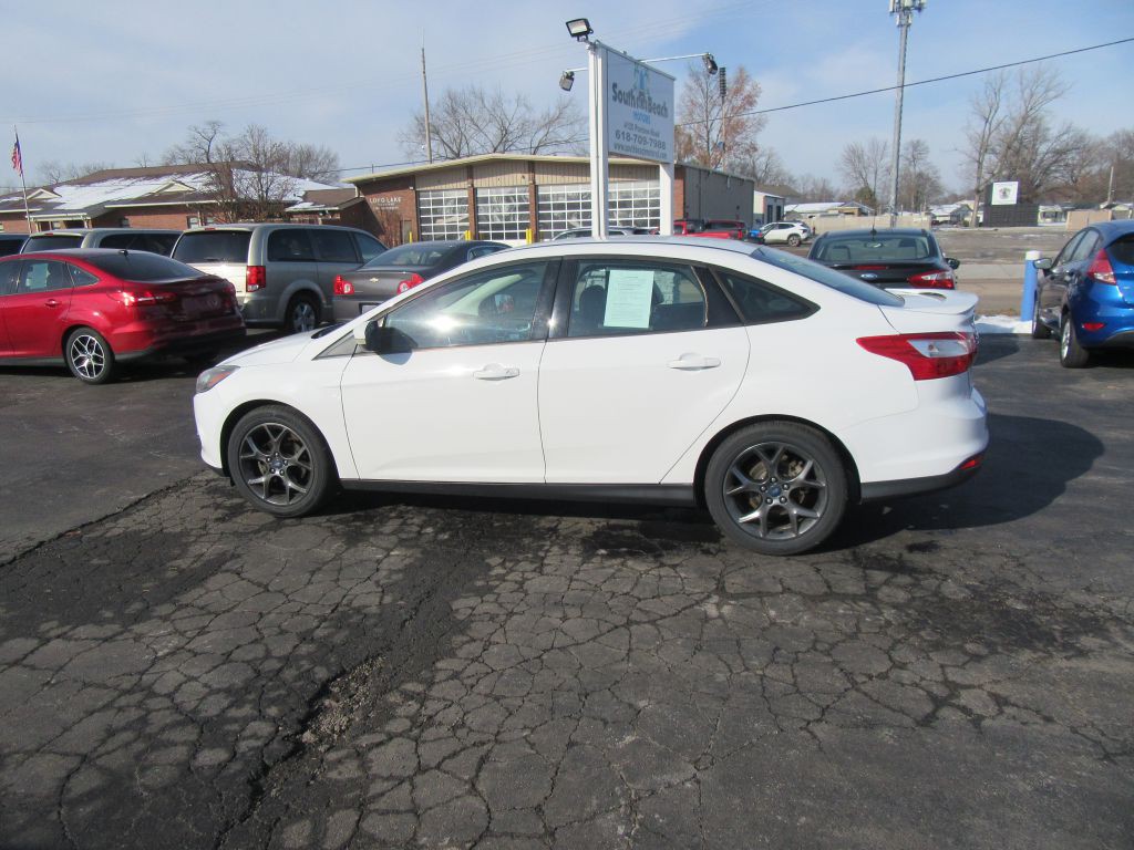 2013 Ford Focus Image 10