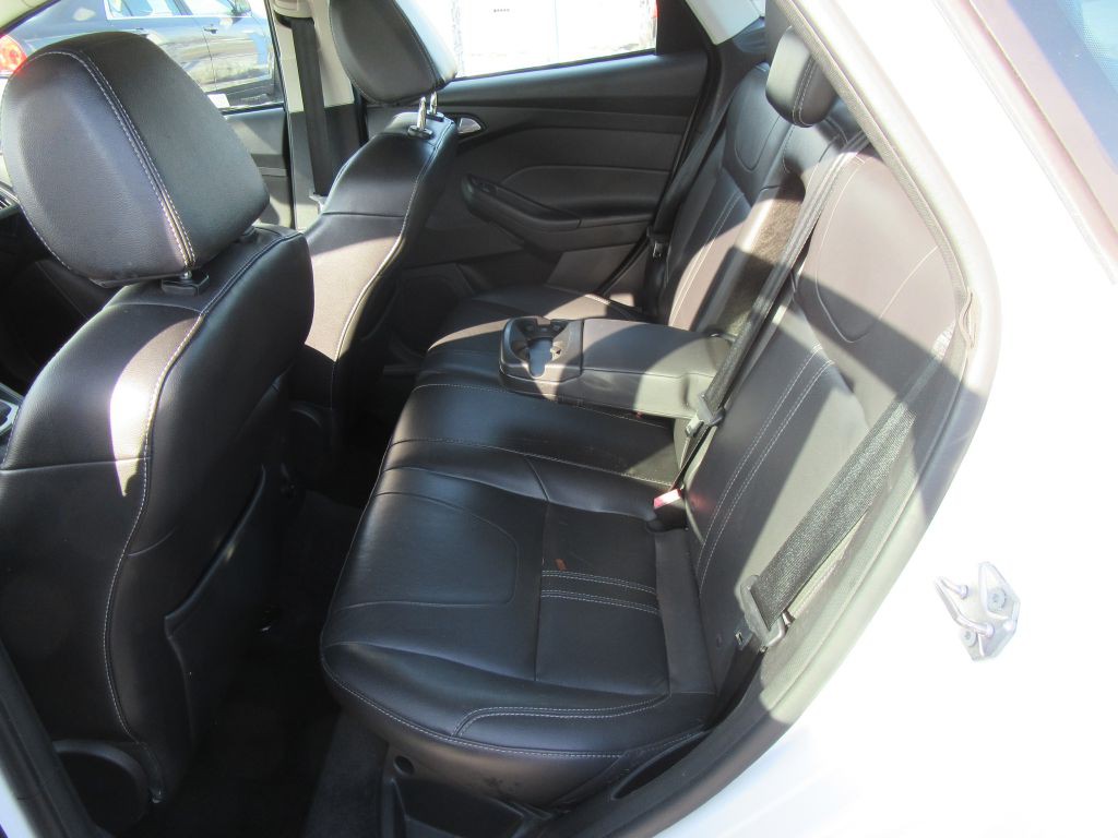2013 Ford Focus Image 11