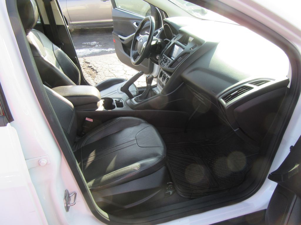 2013 Ford Focus Image 13