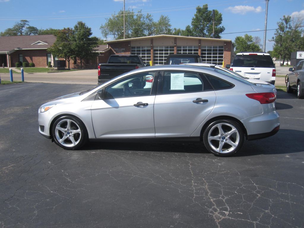 2018 Ford Focus Image 8