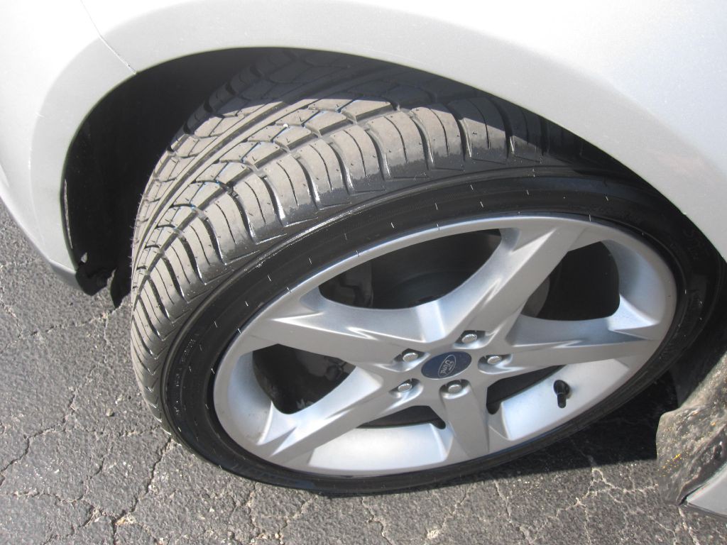 2018 Ford Focus Image 9