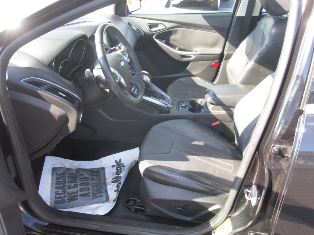 2014 Ford Focus Image 11
