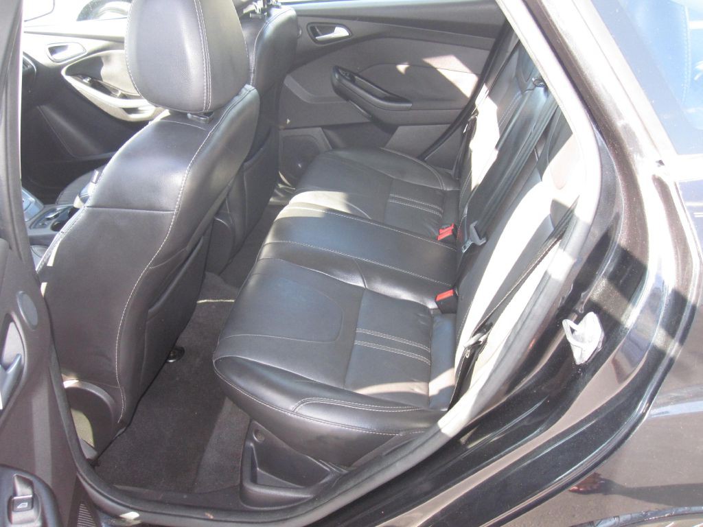 2014 Ford Focus Image 12
