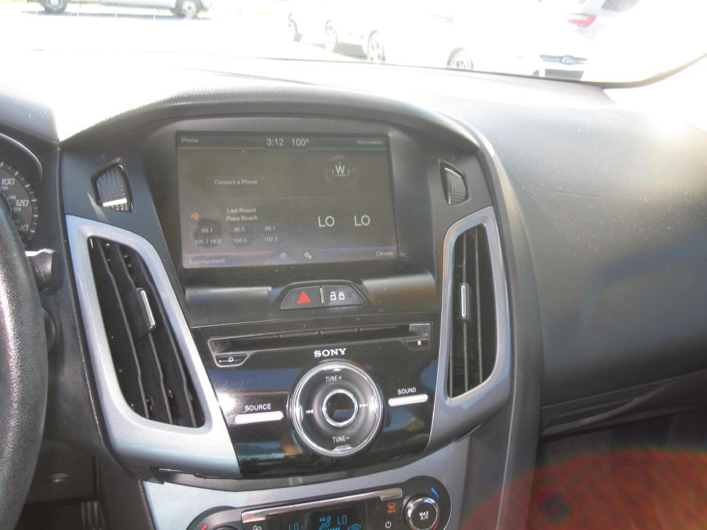 2014 Ford Focus Image 18